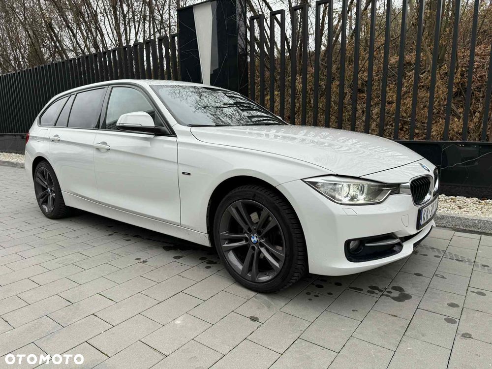 BMW Seria 3 320d xDrive Sport-Aut Sport Line - 3