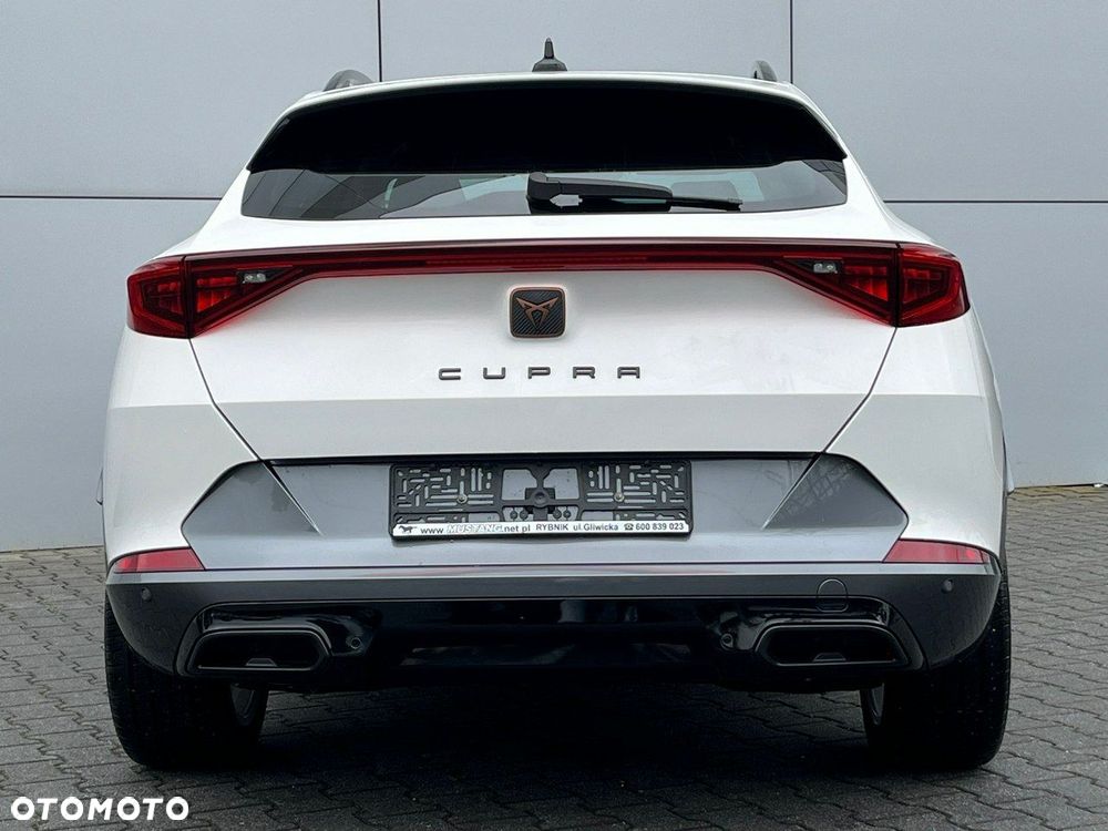 Cupra Formentor 1.4 e-Hybrid DSG - 12