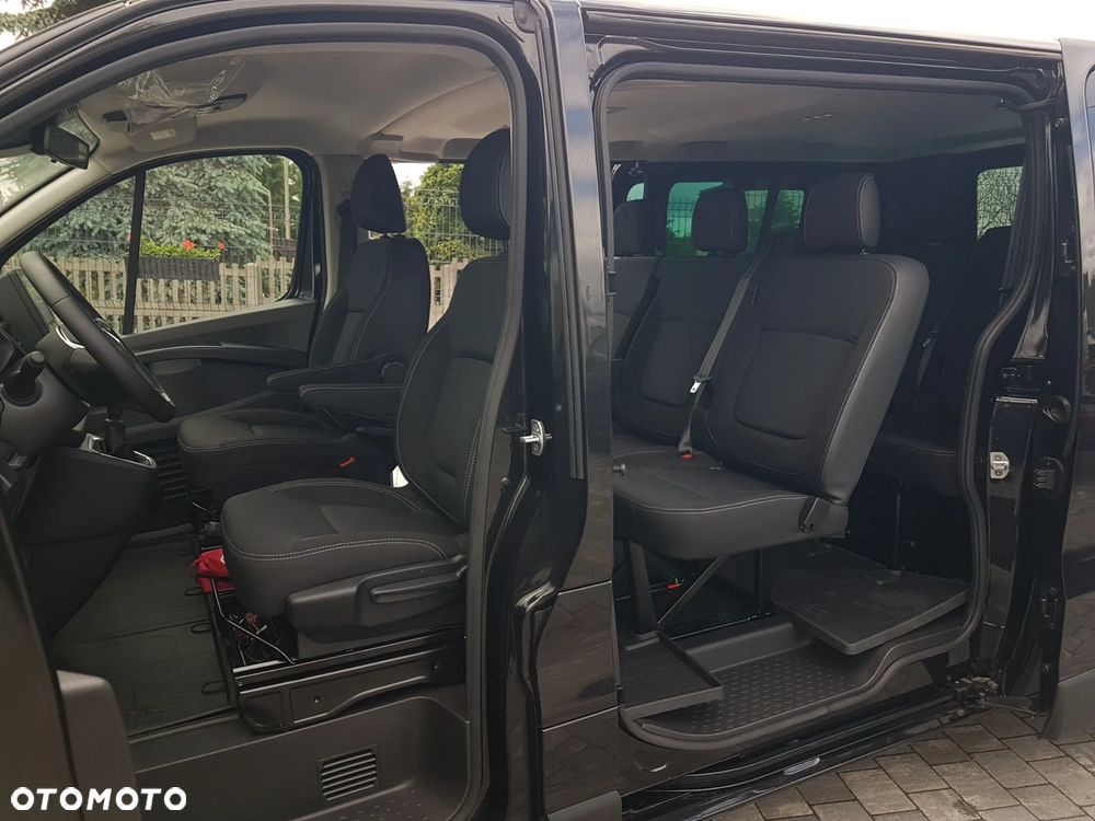 Renault Trafic - 17
