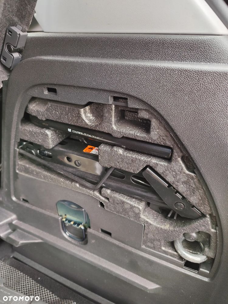 Opel Corsa 1.4 Enjoy - 23