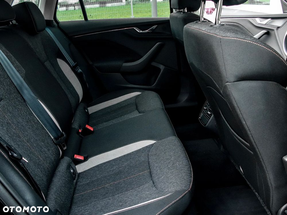 Skoda Kamiq 1.0 TSI Style DSG - 12