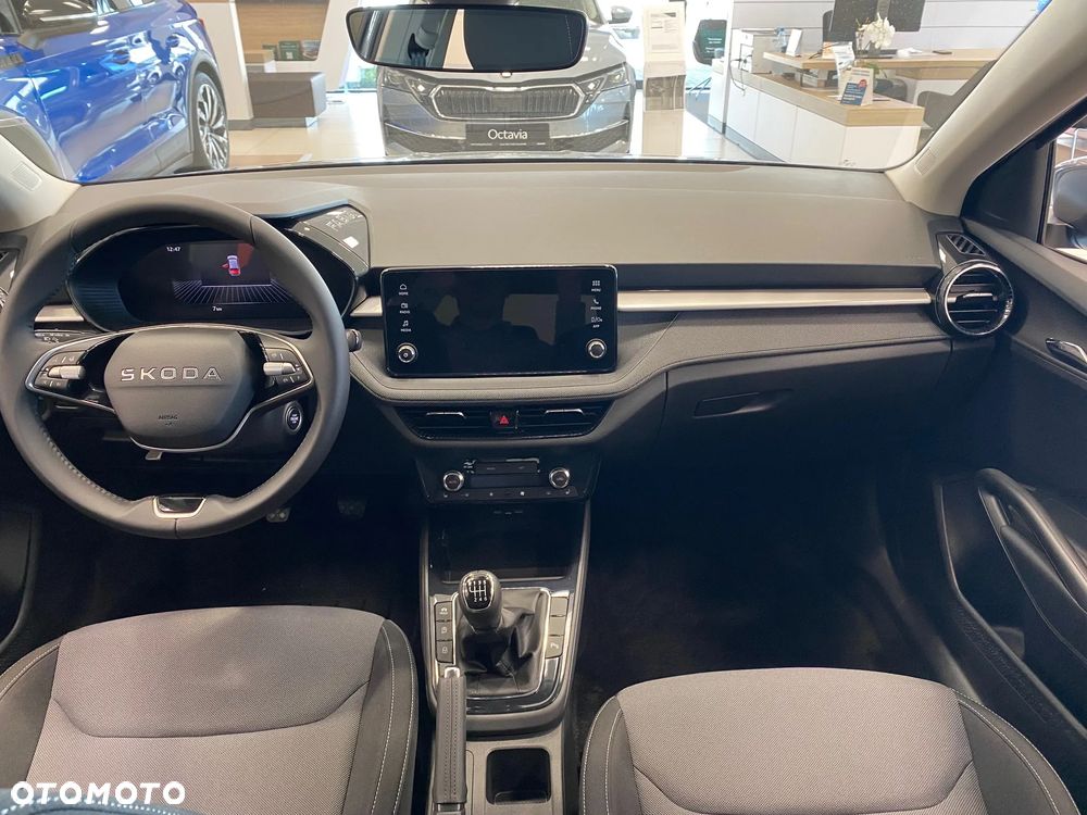Skoda Fabia 1.0 TSI Drive - 6