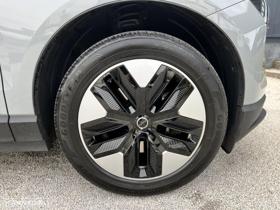 Volvo EX30 69 kWh Single Motor Extended Range Core - 13