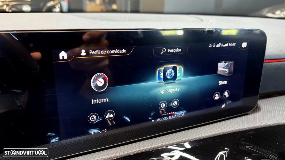 Mercedes-Benz A 200 AMG Line - 31