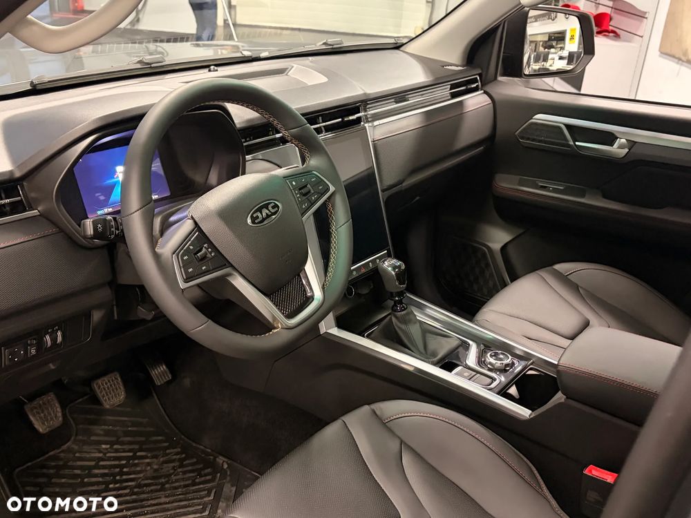 JAC T8 PRO Standard - 9