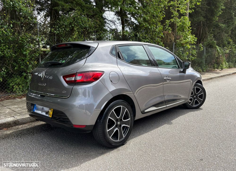 Renault Clio 0.9 TCE Luxe - 10