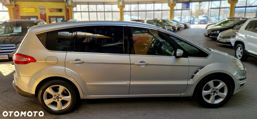 Ford S-Max - 10
