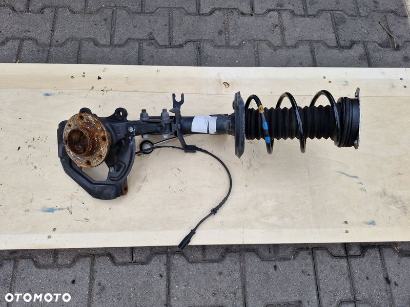 RENAULT TWINGO III 3 1.0 B MCPHERSON AMORTYZATOR ZWROTNICA PRAWY PRZÓD - 1