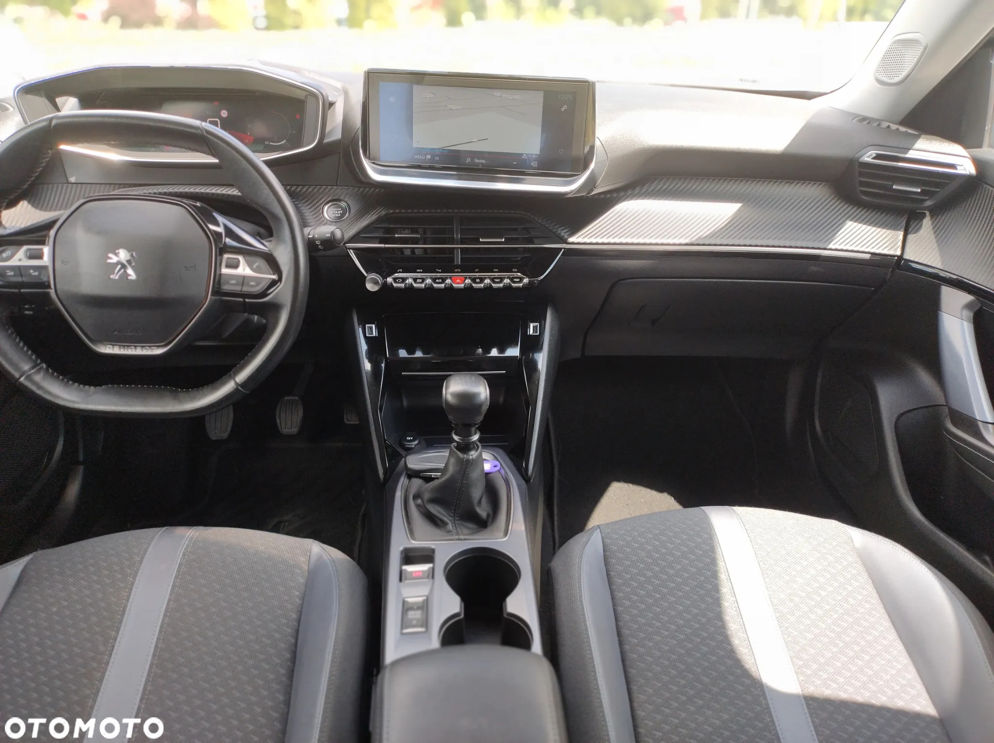 Peugeot 2008 PureTech 130 Allure Pack - 18