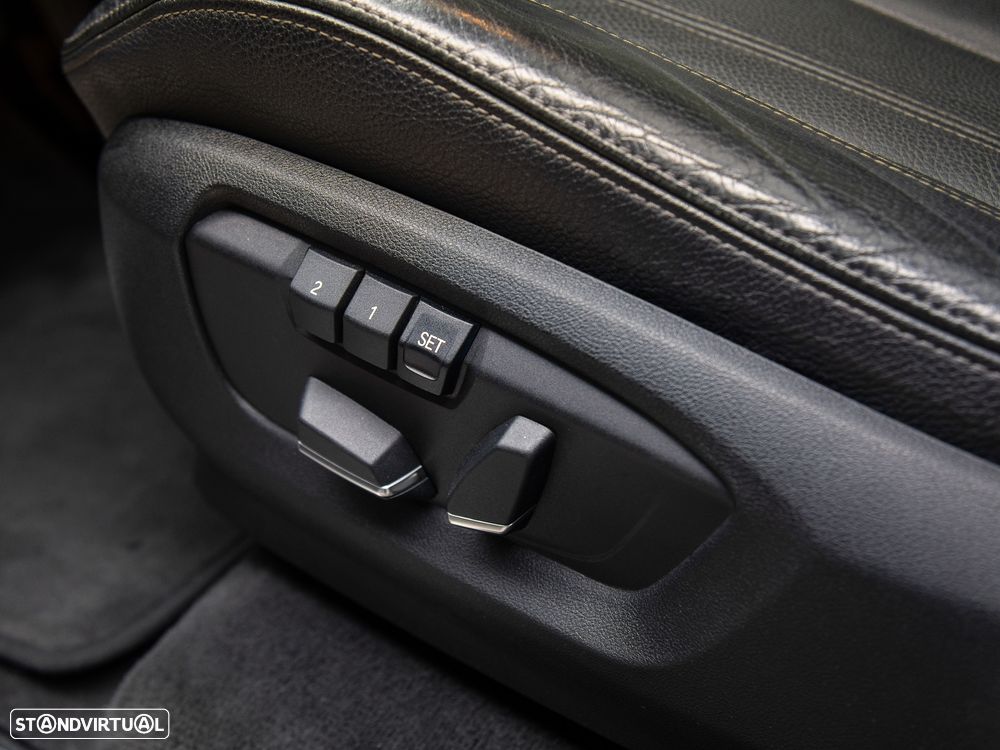 BMW X5 25 d sDrive Pack M - 23