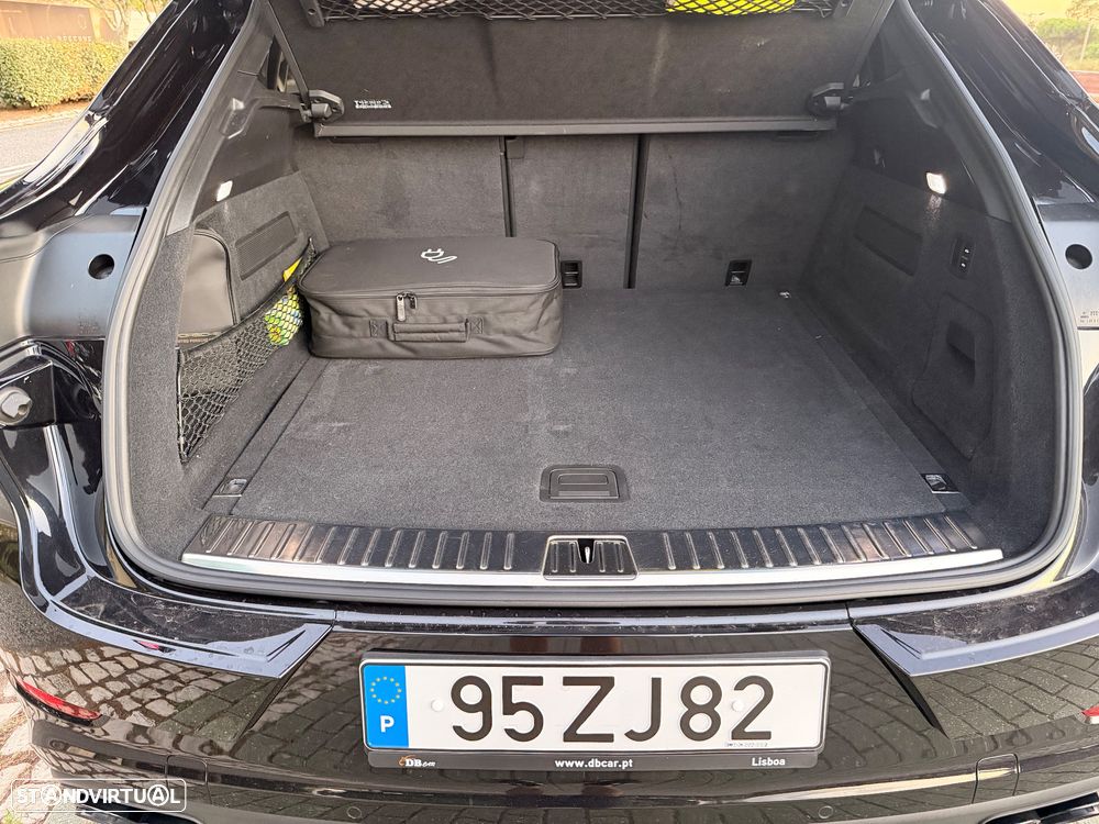 Porsche Cayenne Coupé Turbo S E-Hybrid - 38