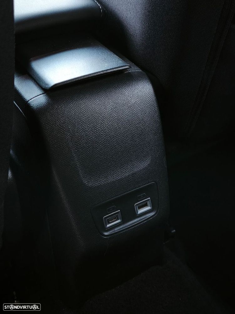 Peugeot 2008 1.2 PureTech Active Pack - 27