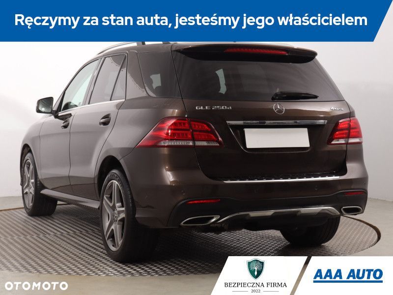 Mercedes-Benz GLE - 5