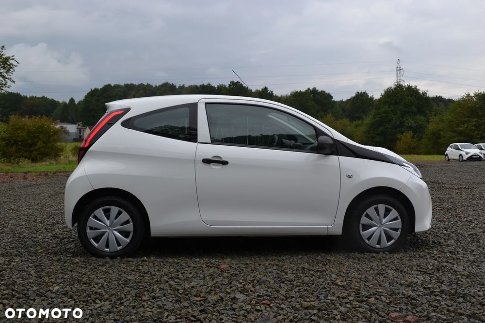 Toyota Aygo - 8