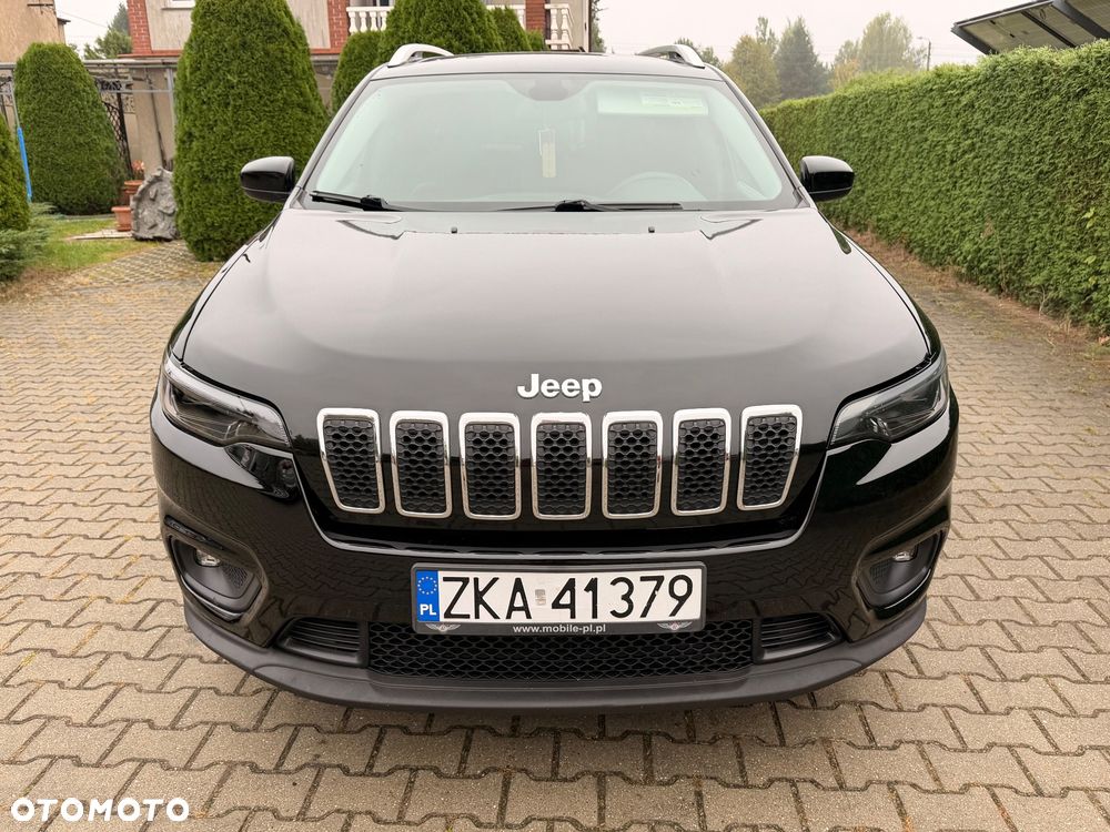 Jeep Cherokee - 4