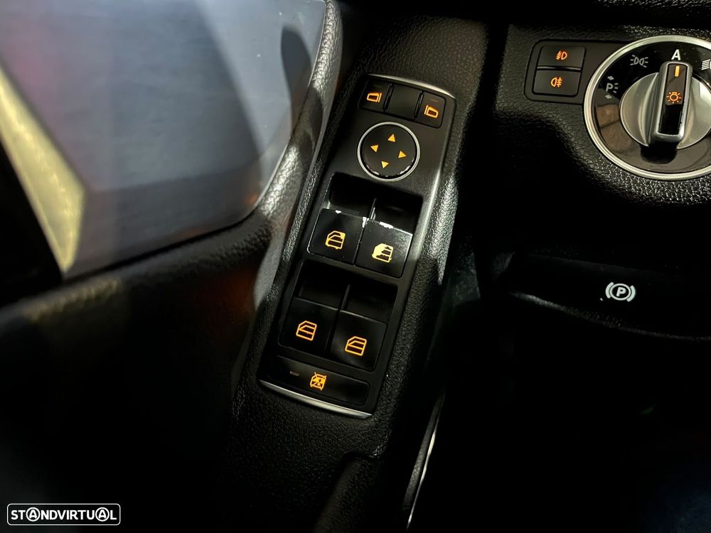 Mercedes-Benz C 220 CDi Avantgarde - 20