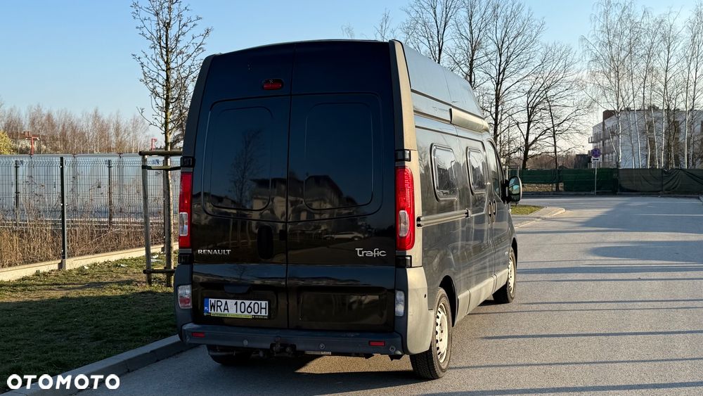 Renault Trafic - 23