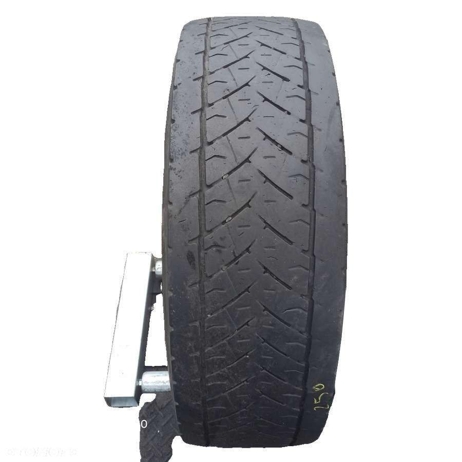 Komplet opon - 4 x 285/70 R19.5 Goodyear - 8