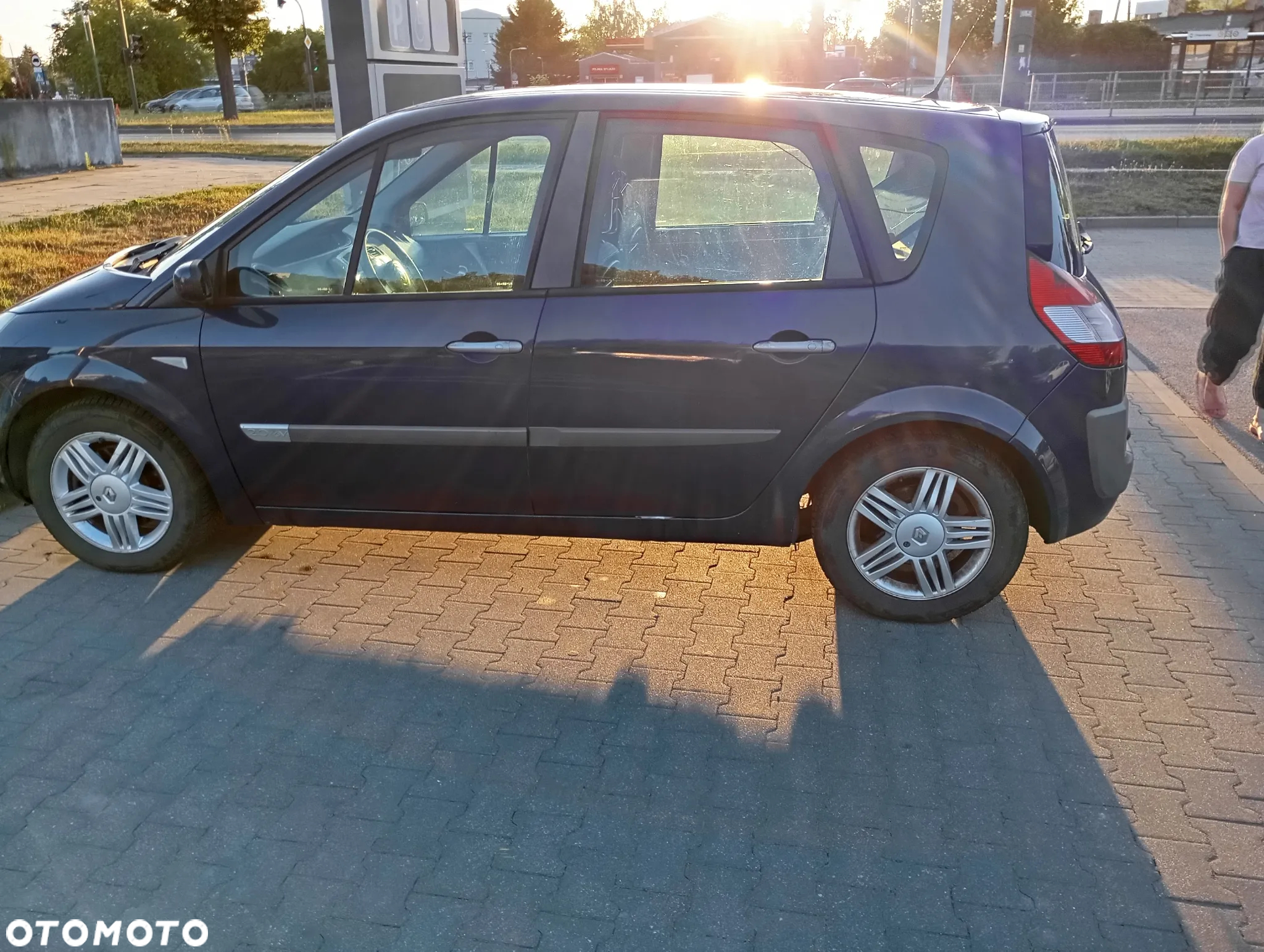 Renault Scenic 2.0 16V Luxe Privilege - 2