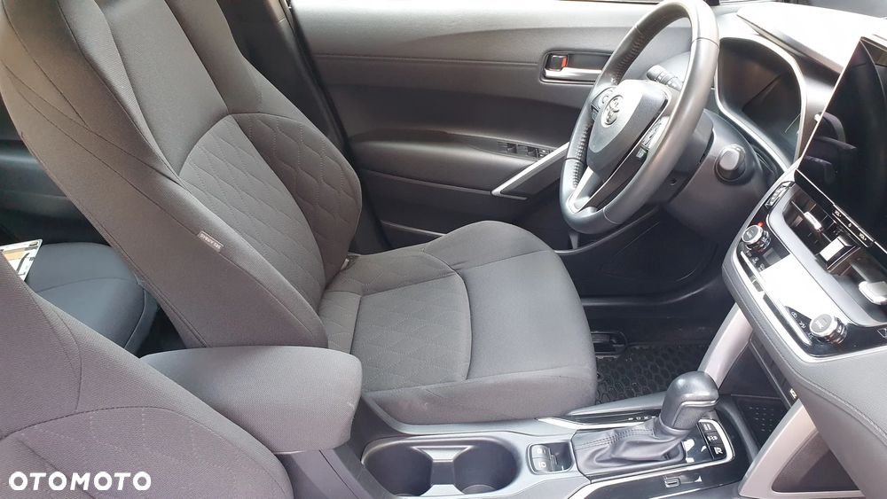 Toyota Corolla Cross 2.0 Hybrid Comfort - 31