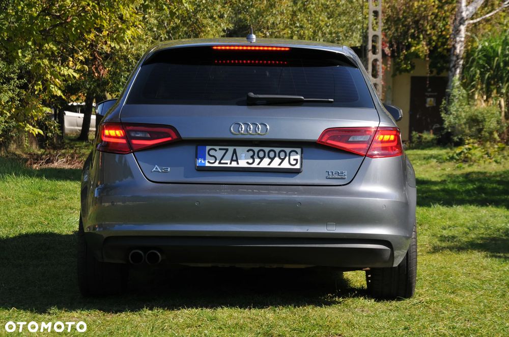 Audi A3 Sportback 1.8 TFSI quattro S tronic Ambiente - 16