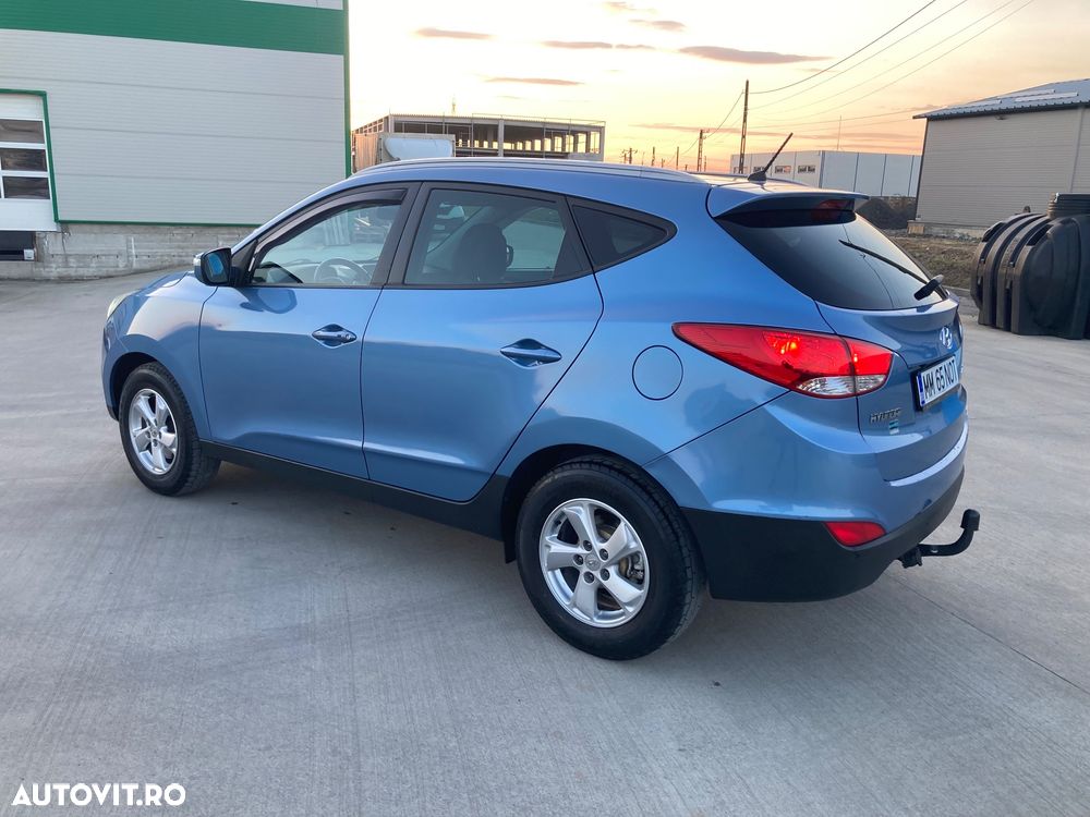 Hyundai ix35 2.0 CRDI 4WD Style - 3