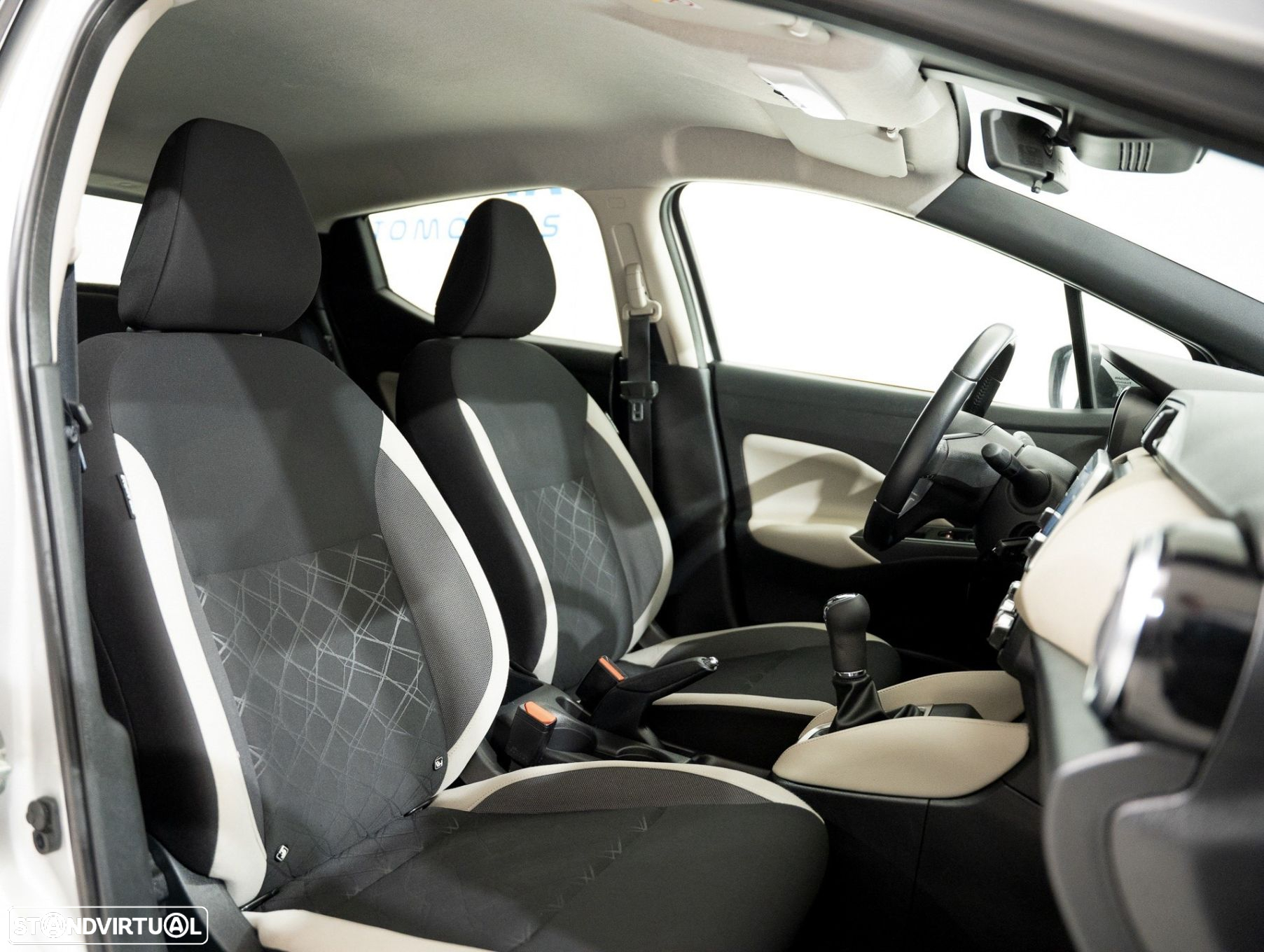 Nissan Micra 1.0 IG-T N-Connecta - 13