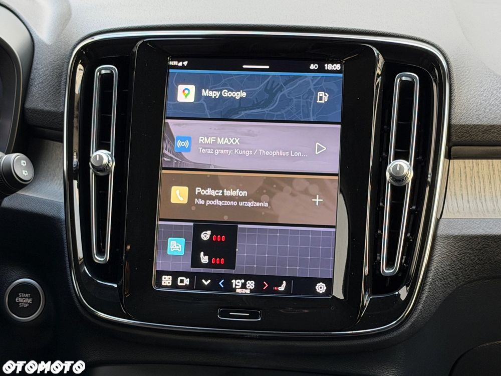 Volvo XC 40 B3 B DKG Plus Dark - 10
