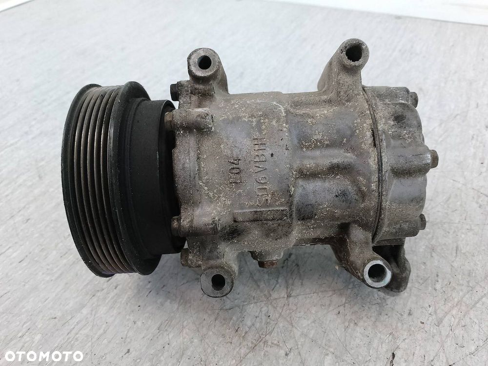 POMPA, SPRĘŻARKA KLIMATYZACJI RENAULT CLIO III 8200365787-A SD6V12 - 2