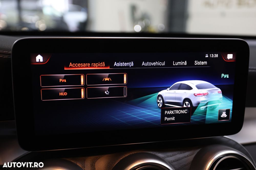 Mercedes-Benz GLC Coupe 300 de 4MATIC - 26