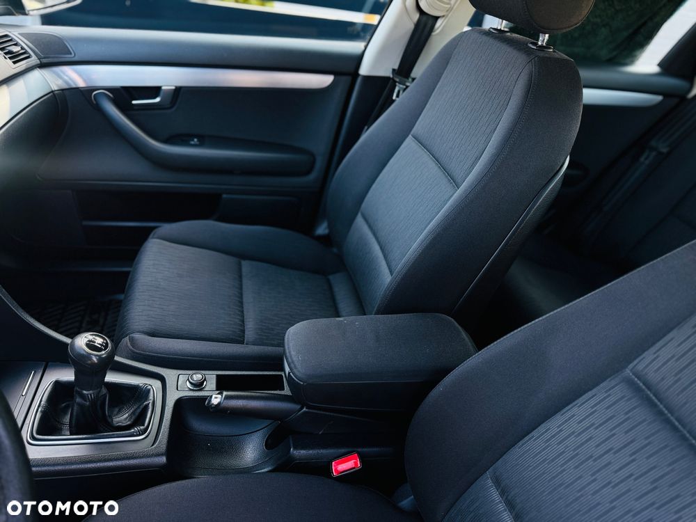 Audi A4 Limousine - 18