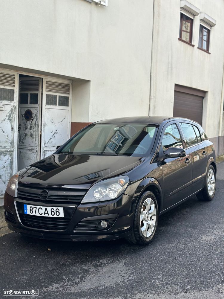 Opel Astra 1.3 CDTI Enjoy - 1