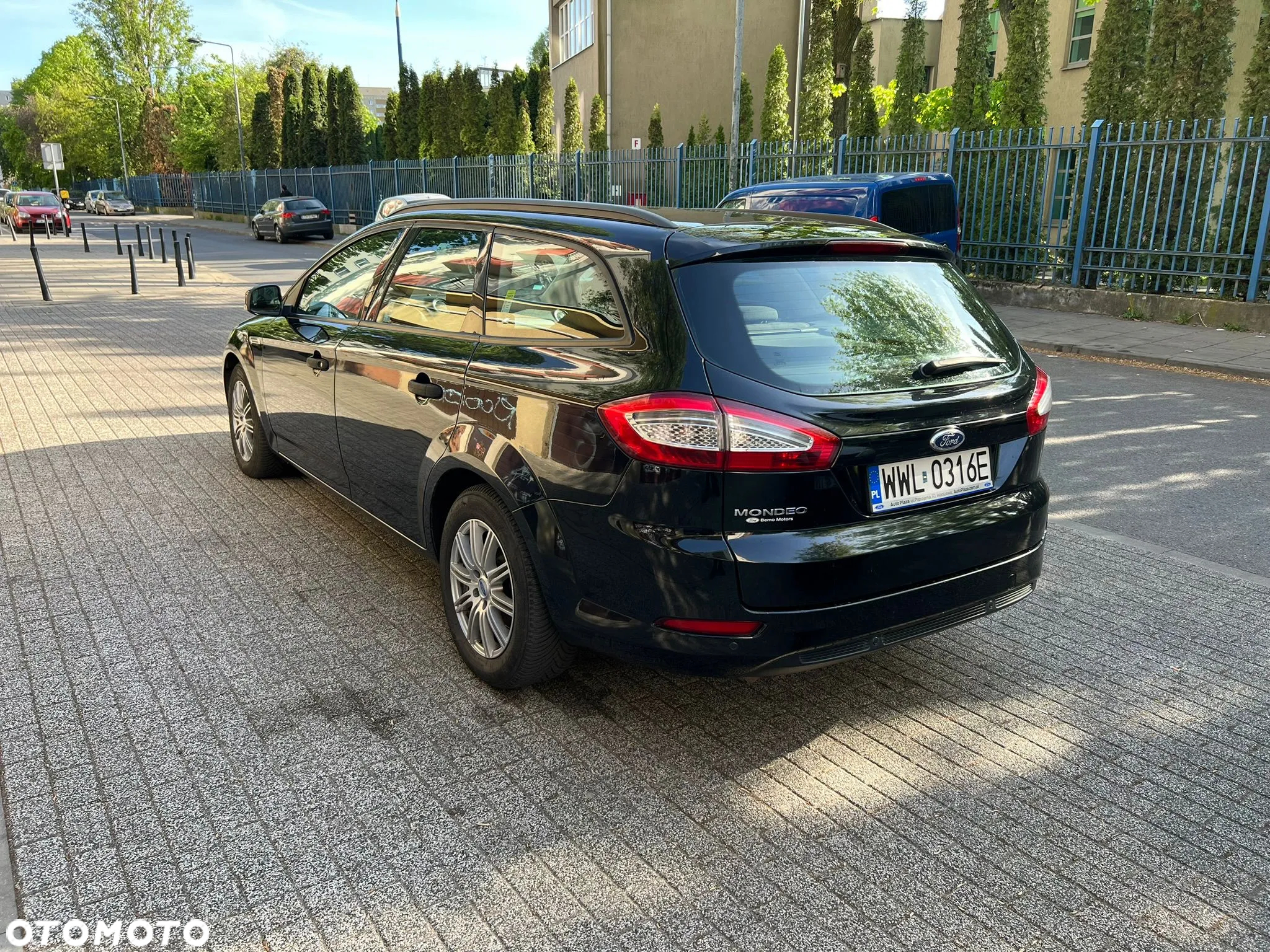 Ford Mondeo 2.0 TDCi Ghia - 4
