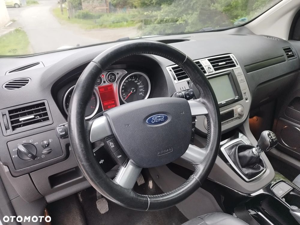 Ford Kuga 2.0 TDCi Titanium S - 20
