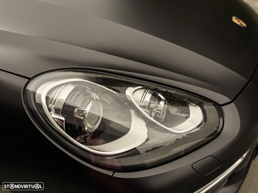 Porsche Cayenne - 18