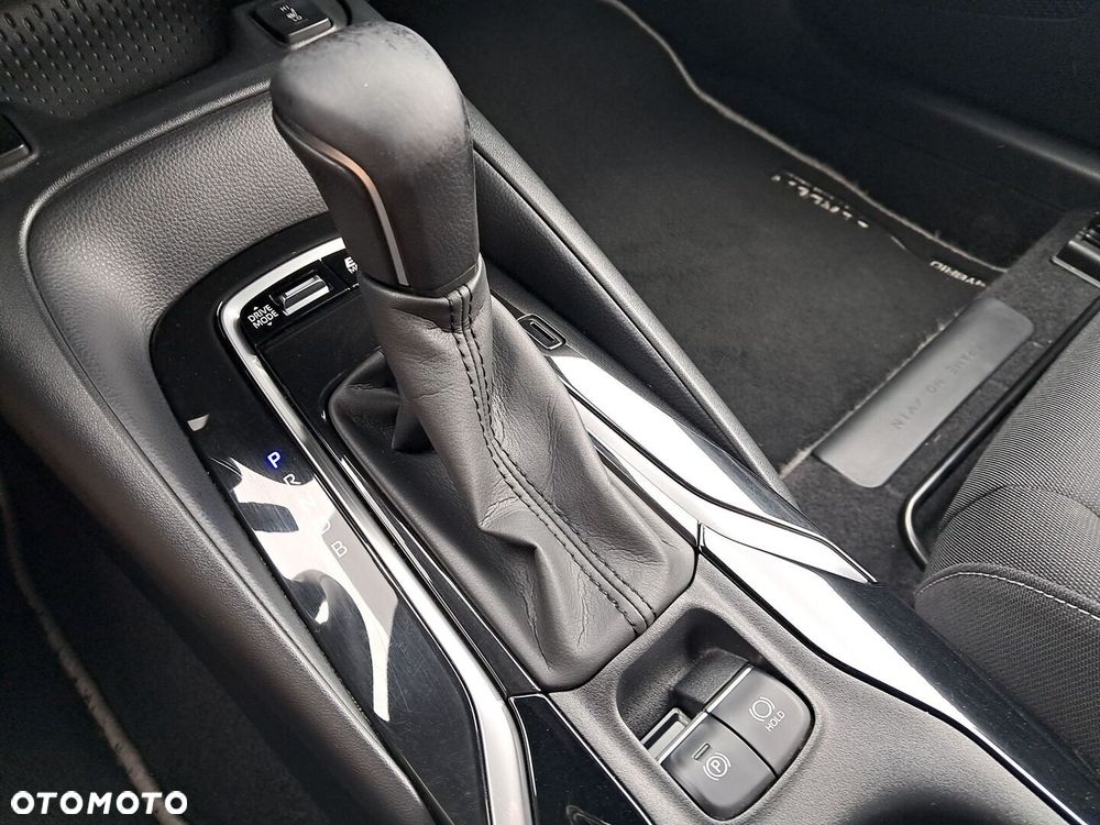 Toyota Corolla 1.8 Hybrid Comfort - 19