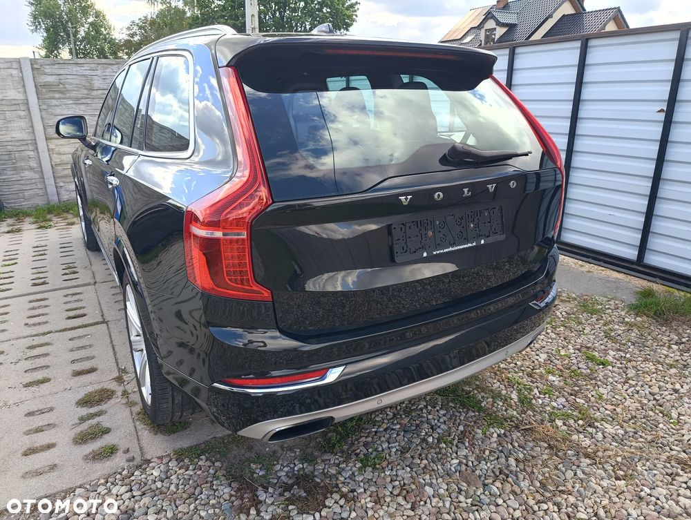 Volvo XC 90 - 16