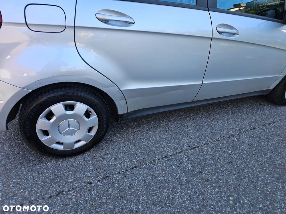Mercedes-Benz Klasa A 160 BlueEFFICIENCY Elegance - 13