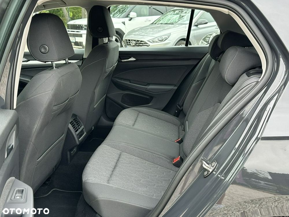 Volkswagen Golf - 15