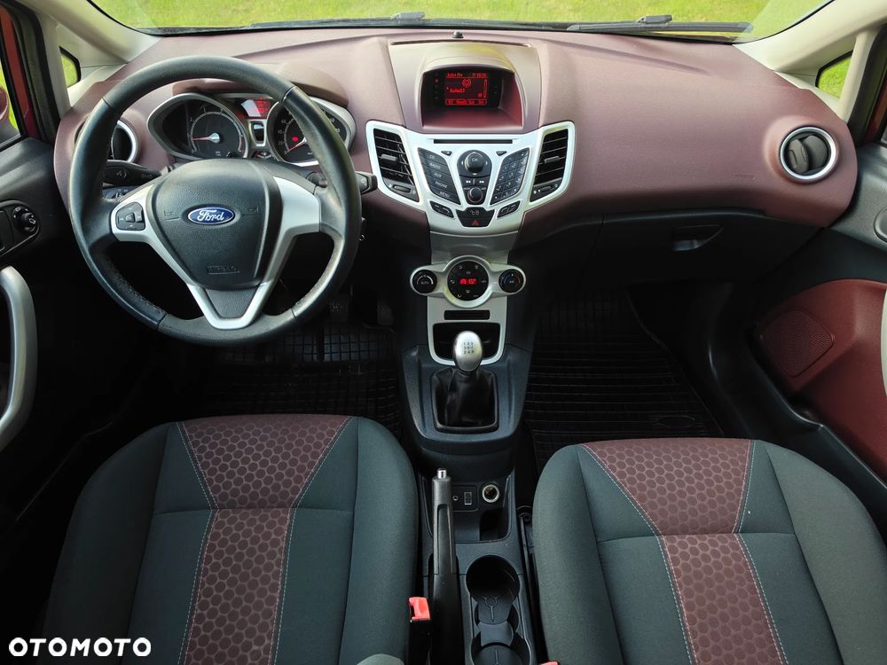 Ford Fiesta 1.25 Titanium - 12