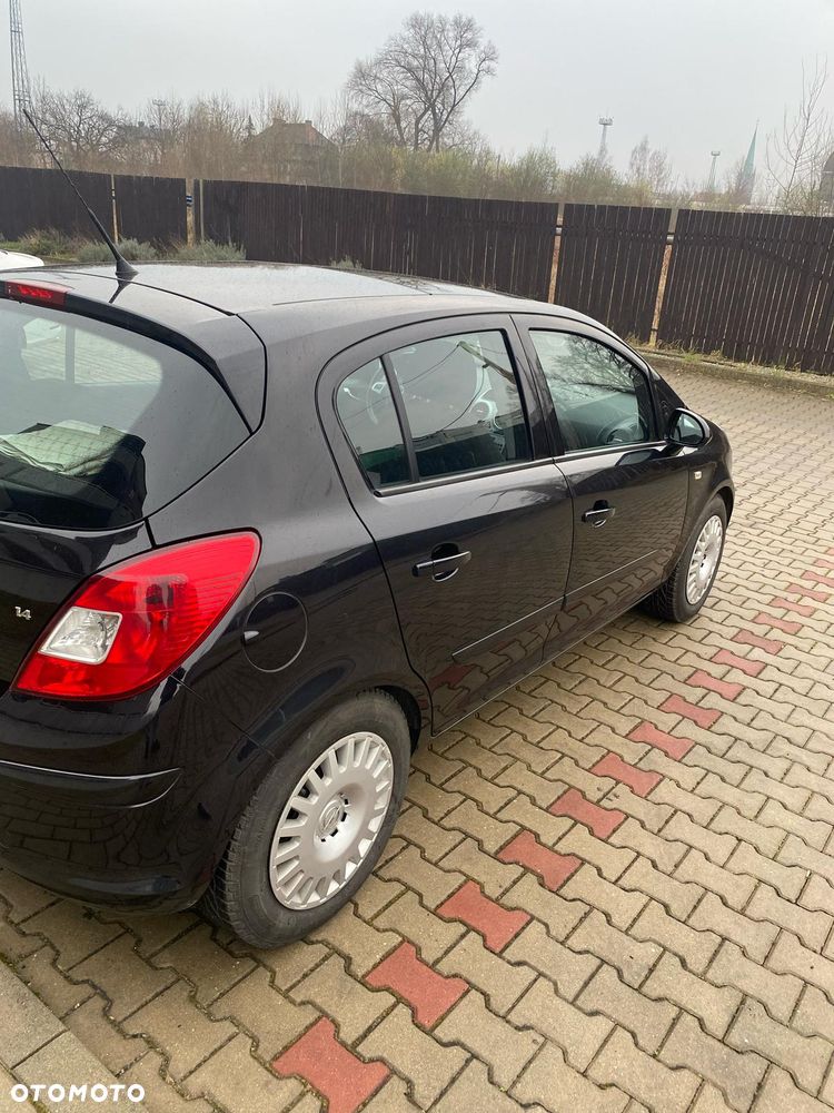 Opel Corsa - 8
