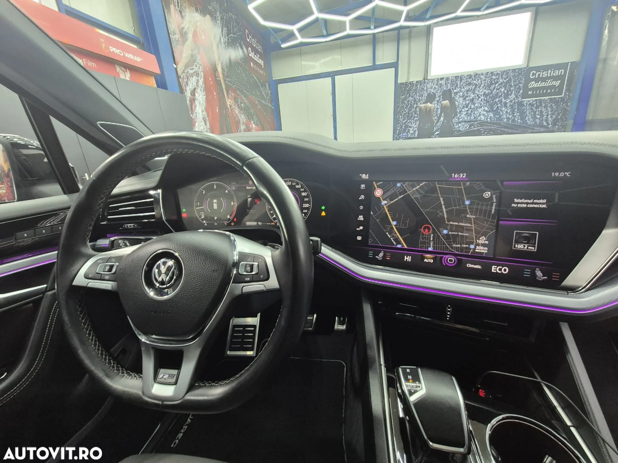 Volkswagen Touareg 3.0 V6 TDI 4Motion DPF Automatik R-Line - 6