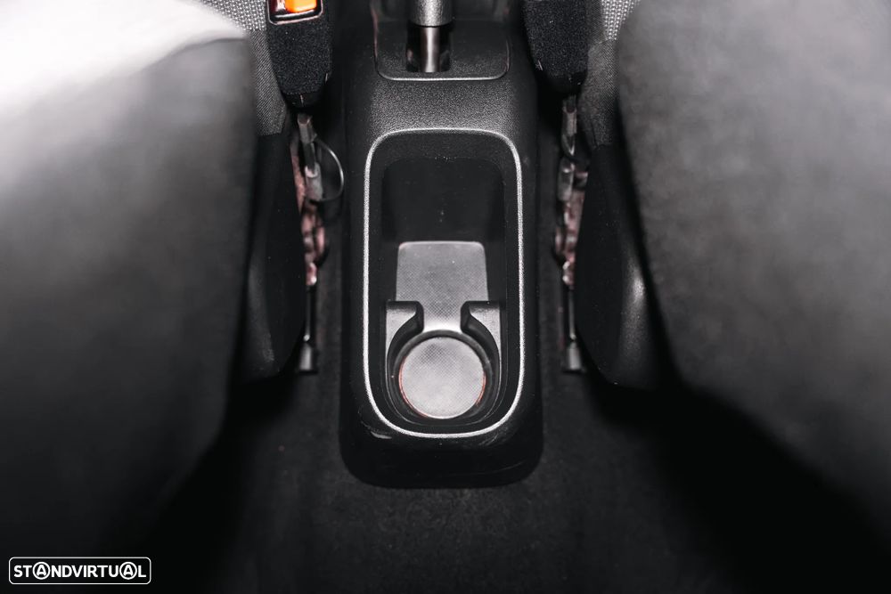 Citroën C3 1.2 PureTech C-Series - 32