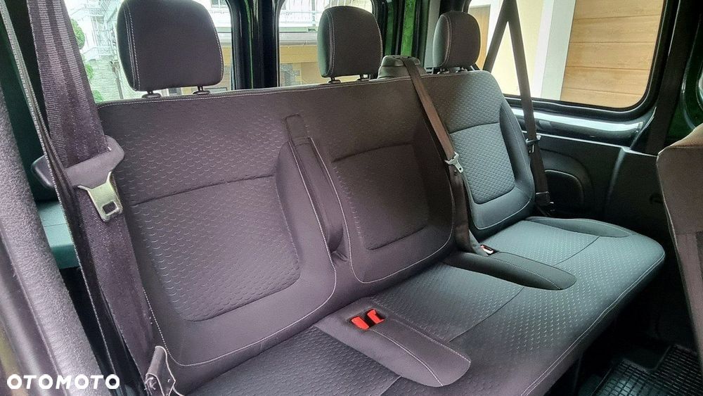Opel Vivaro - 19
