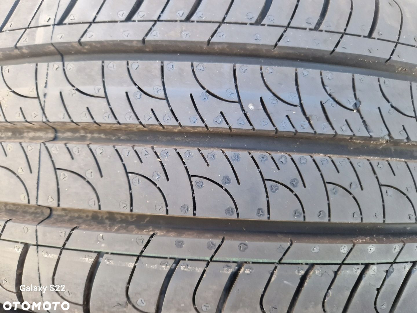 195/65/16c 195/65r16c 195/65r16 c Goodyear EfficientGrip Cargo 100 - 4