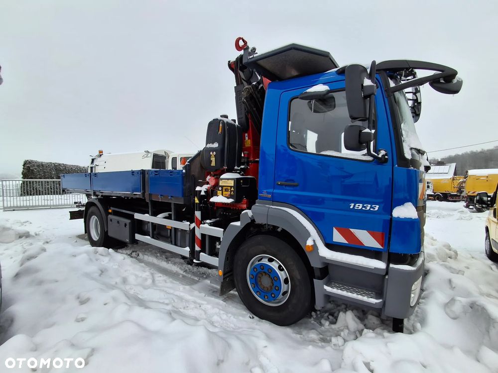 Mercedes-Benz Axor 1933 HDS FASSI F135 17 Metrów Żuraw Skrzynia Siodło Zawieszenie Resor 2010r Sprowadzony Przyczepa Do Przewozu Transportu Zbrojenia Zestaw Ciekawa Konfiguracja Niski Przebieg - 13