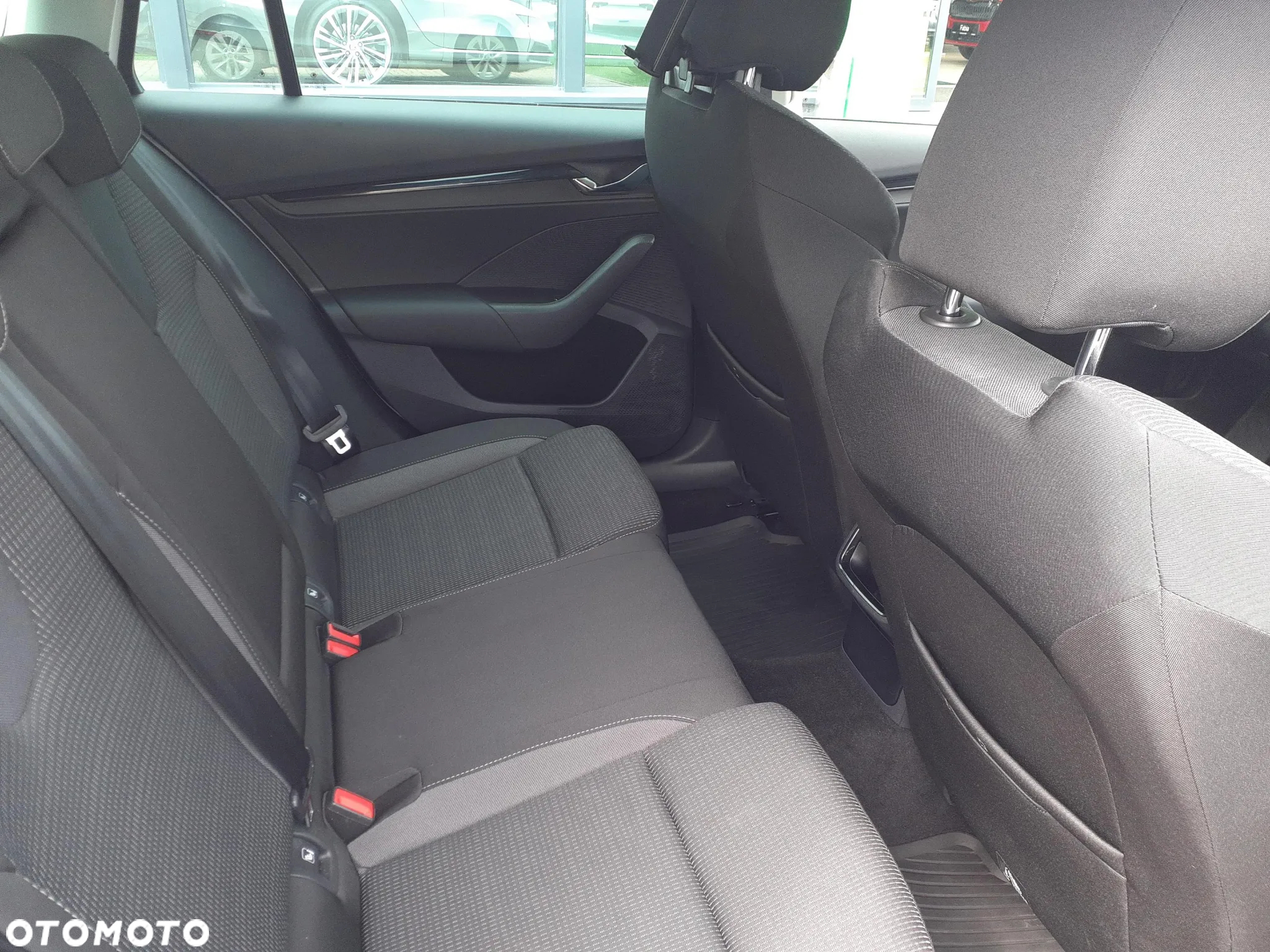 Skoda Octavia 1.5 TSI ACT Ambition - 10