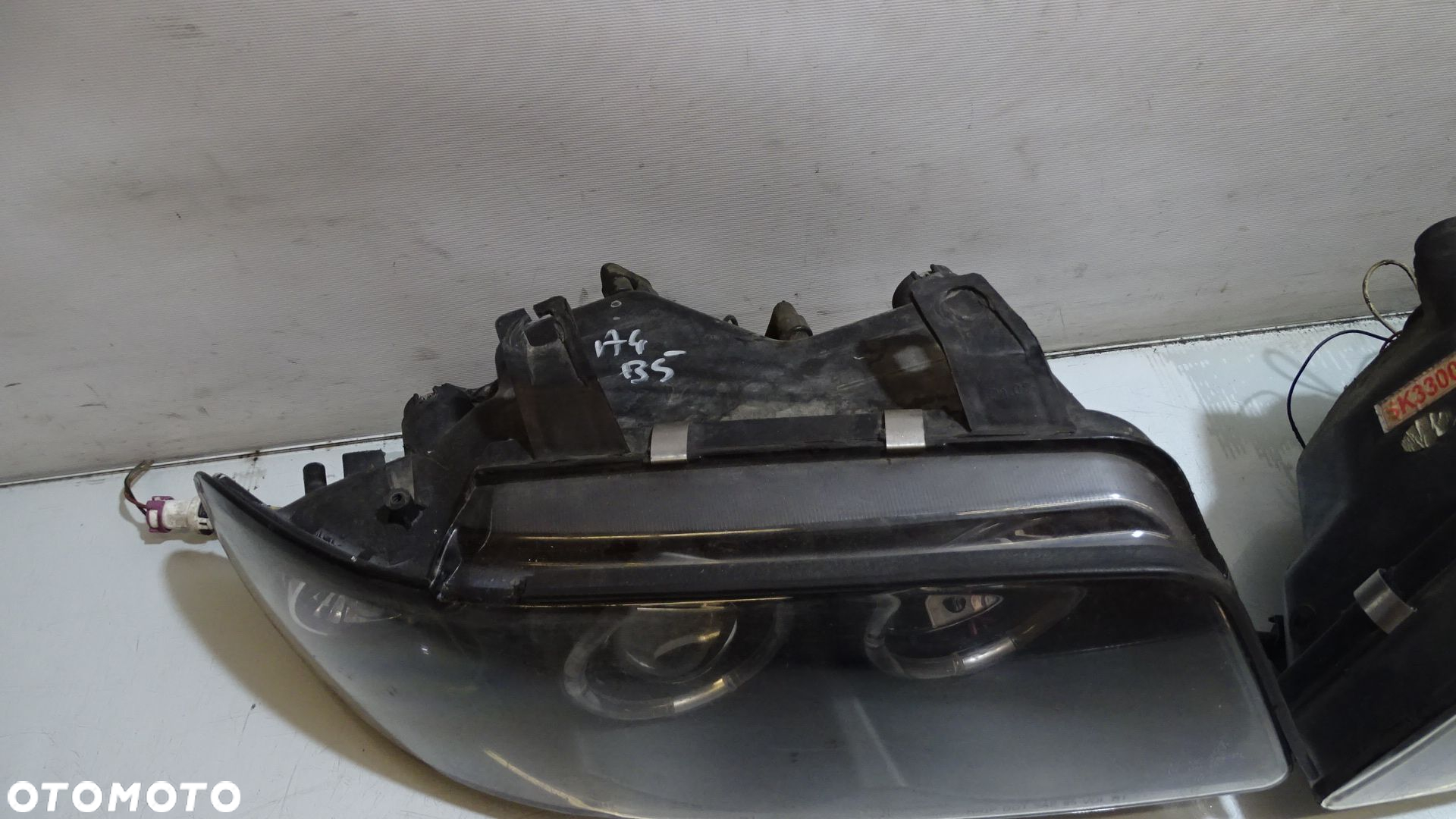 LAMPY PRZEDNIE KPL. AUDI A4 B5 1.9TDI - 7