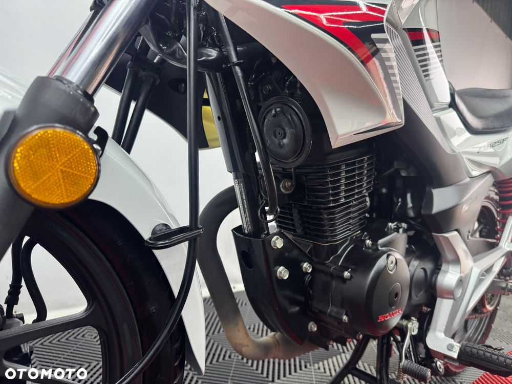 Honda CBF - 14