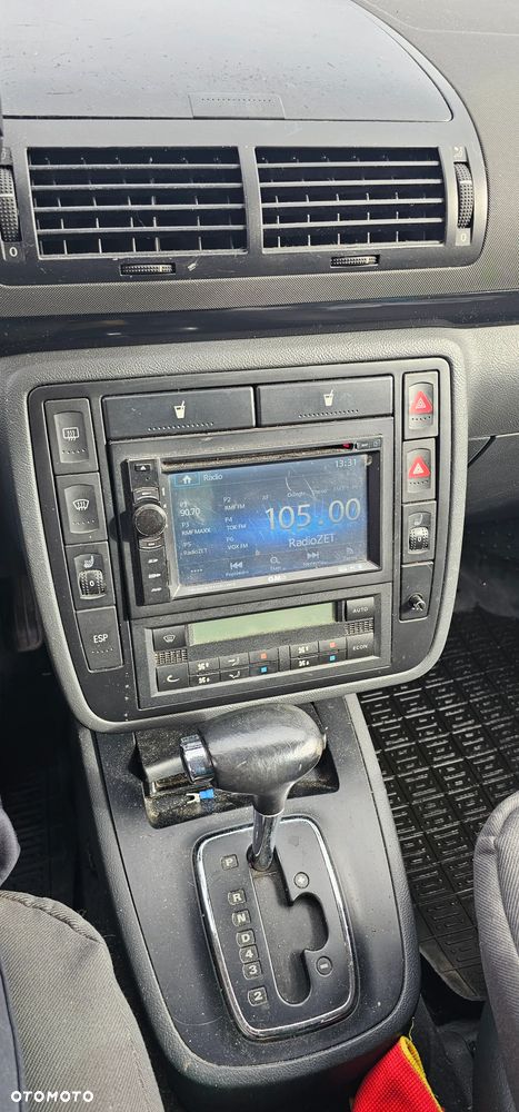 Volkswagen Sharan - 11